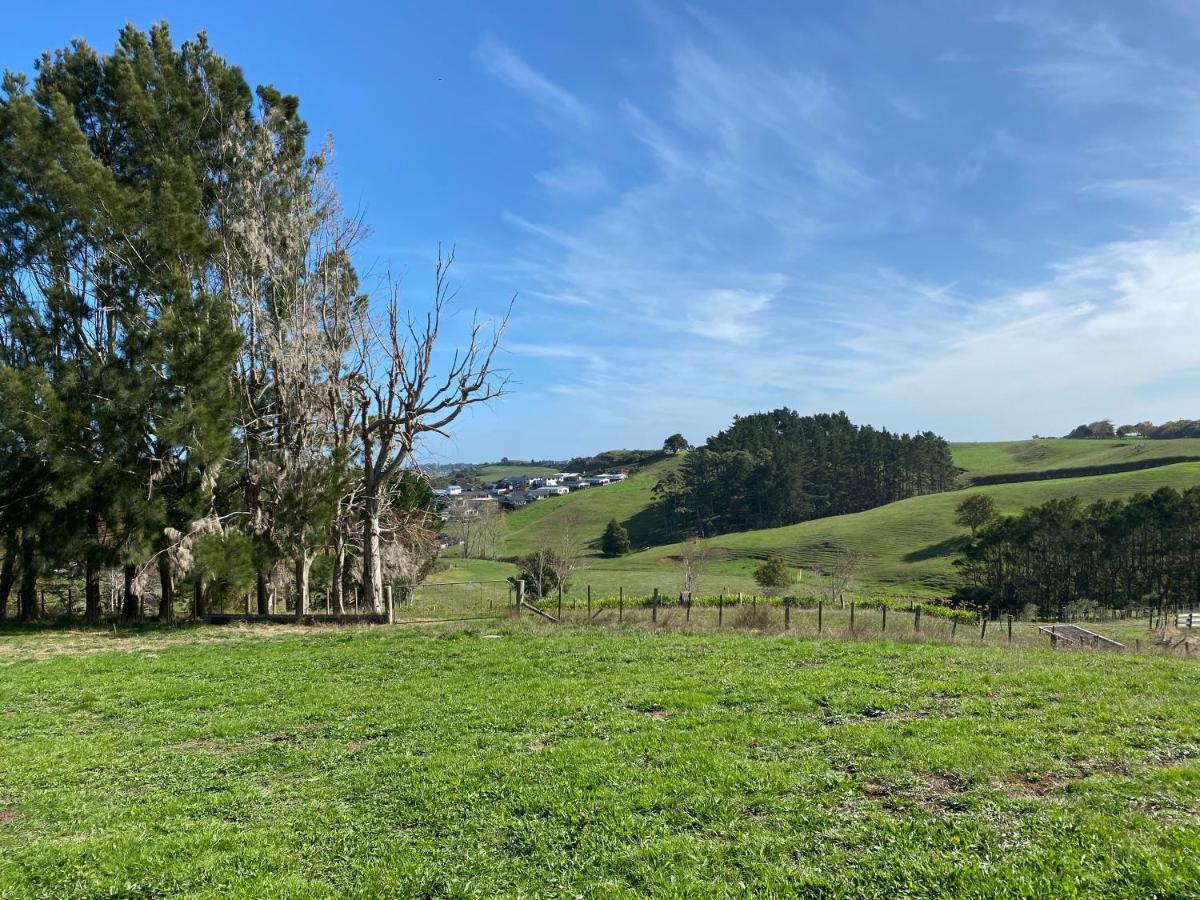 Cosy Cabin To Stay Even Better Than Glamping Pukekohe Esterno foto